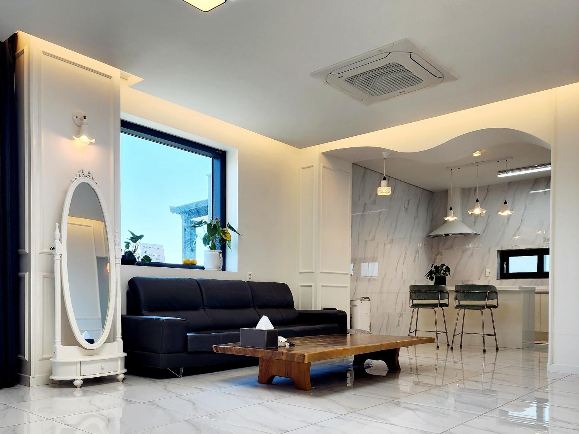 Pureun Jeju Pension Seogwipo Exterior foto