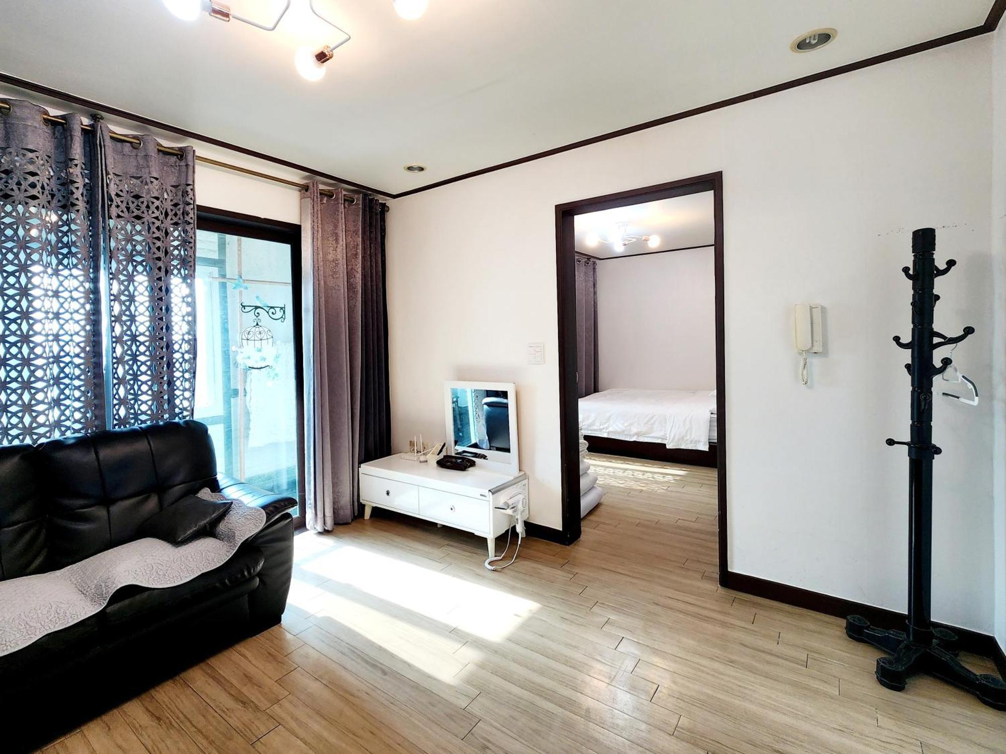 Pureun Jeju Pension Seogwipo Exterior foto
